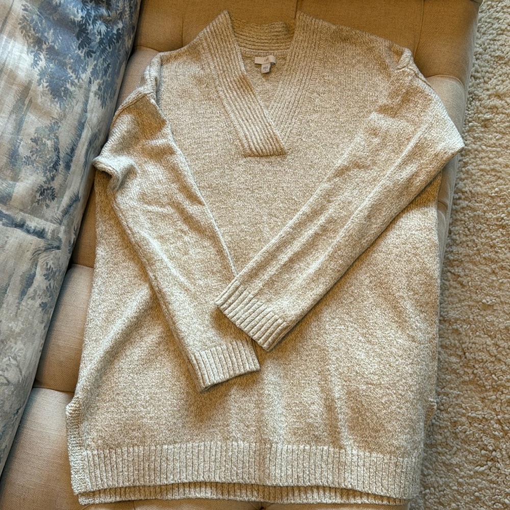 J Jill V-Neck Tunic Sweater